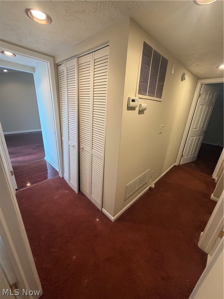 2 Sutton Place Shaker Heights OH 44120
