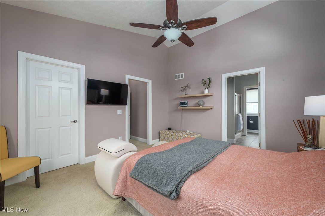 5513 Street Stephens Cleveland OH 44102