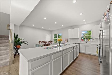 4008 N Steels Circle Cuyahoga Falls OH 44224
