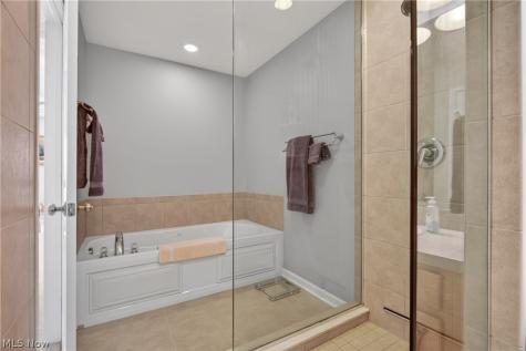 361 Freshwater Drive Lorain OH 44052