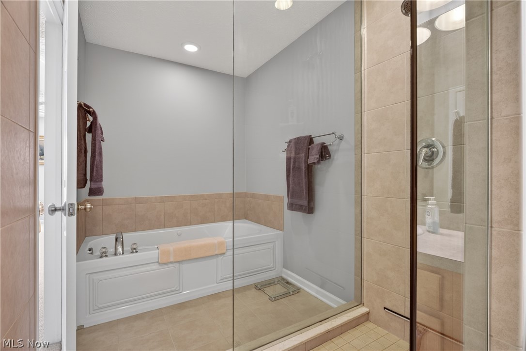 361 Freshwater Drive Lorain OH 44052
