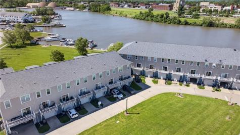 361 Freshwater Drive Lorain OH 44052
