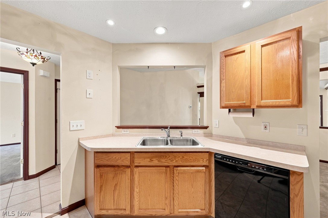 37 Community Drive Avon Lake OH 44012