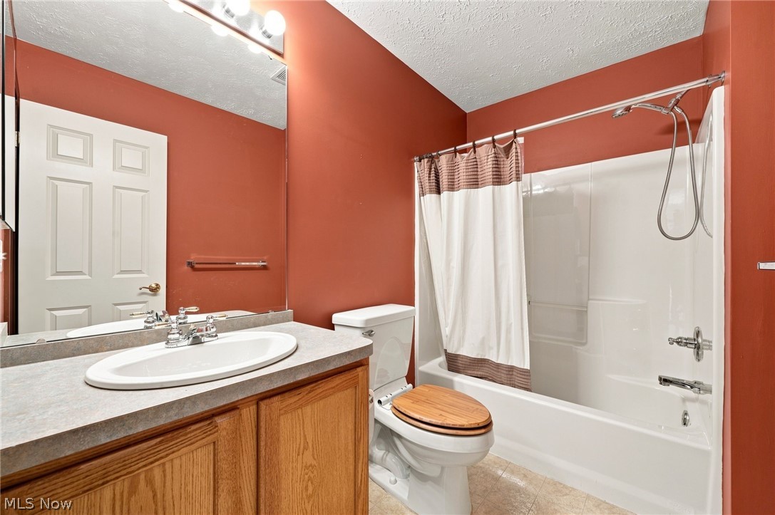37 Community Drive Avon Lake OH 44012