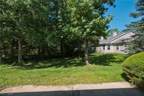 37 Community Drive Avon Lake OH 44012