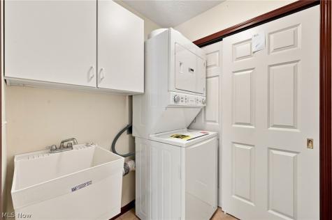 37 Community Drive Avon Lake OH 44012