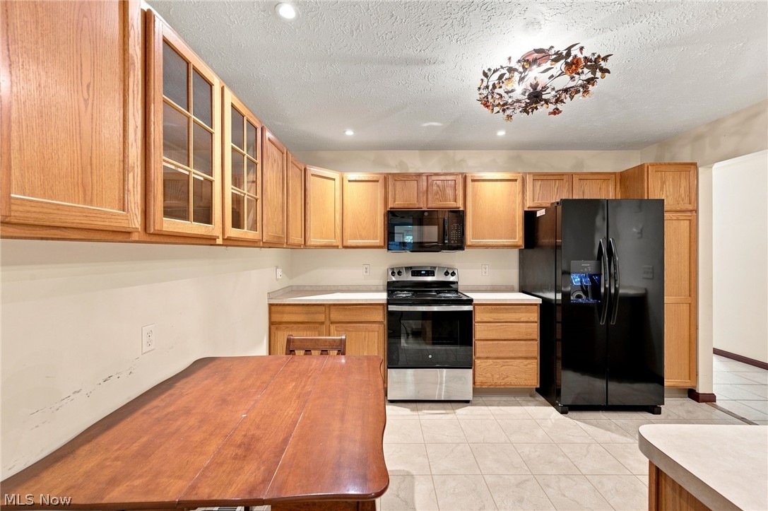 37 Community Drive Avon Lake OH 44012