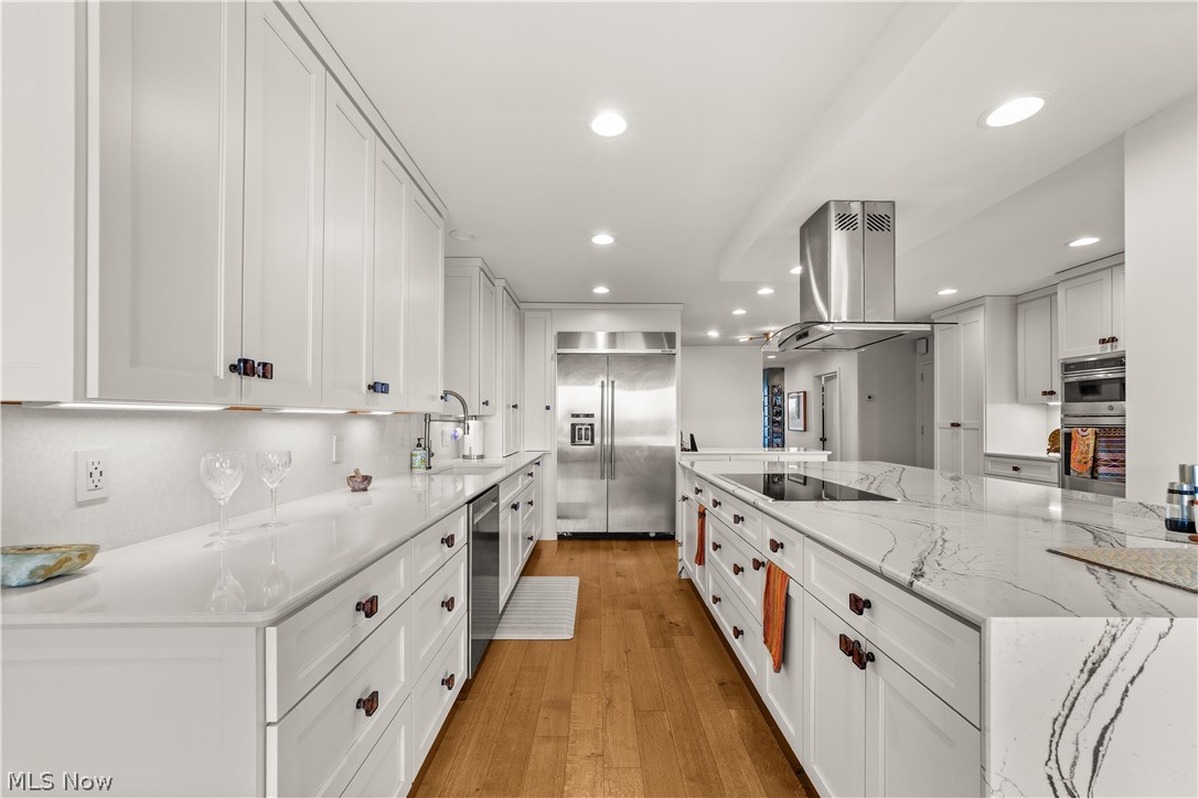 1 Bratenahl Place Bratenahl OH 44108