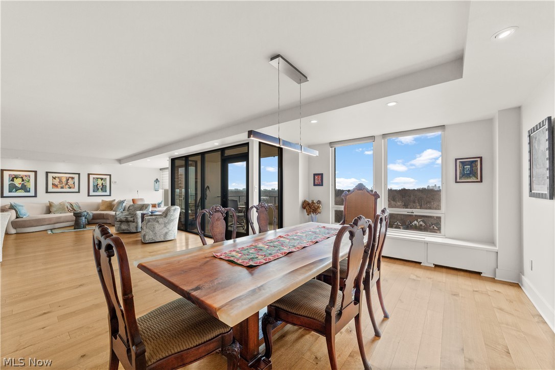 1 Bratenahl Place Bratenahl OH 44108
