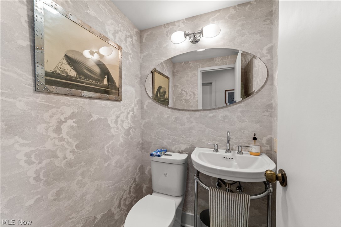 1 Bratenahl Place Bratenahl OH 44108