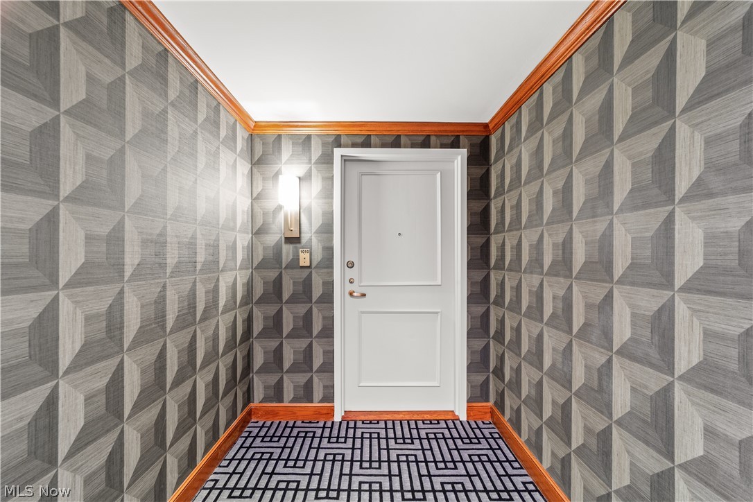 1 Bratenahl Place Bratenahl OH 44108