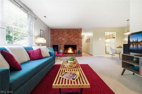 2720 Pease Drive Rocky River OH 44116