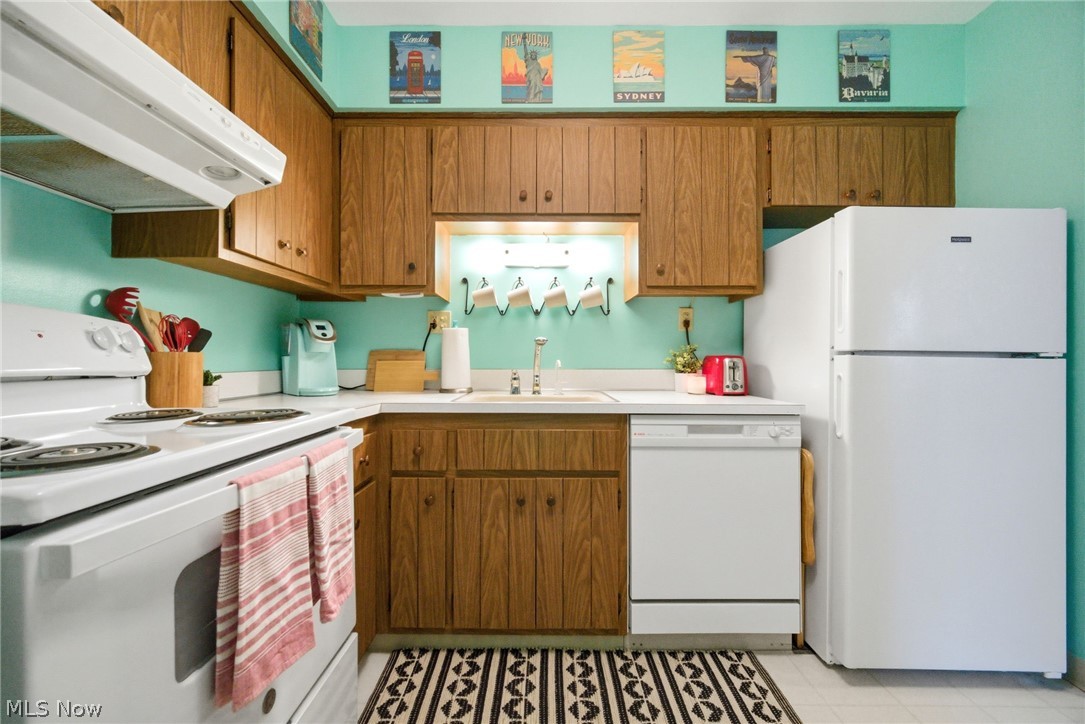 2720 Pease Drive Rocky River OH 44116