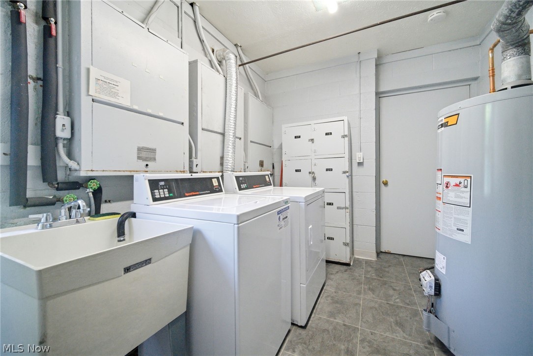 2720 Pease Drive Rocky River OH 44116