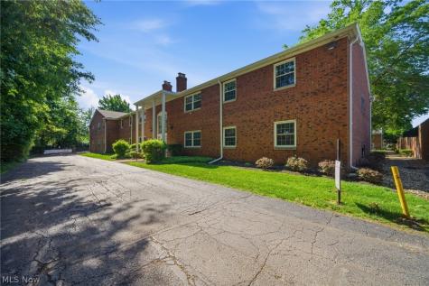 2720 Pease Drive Rocky River OH 44116