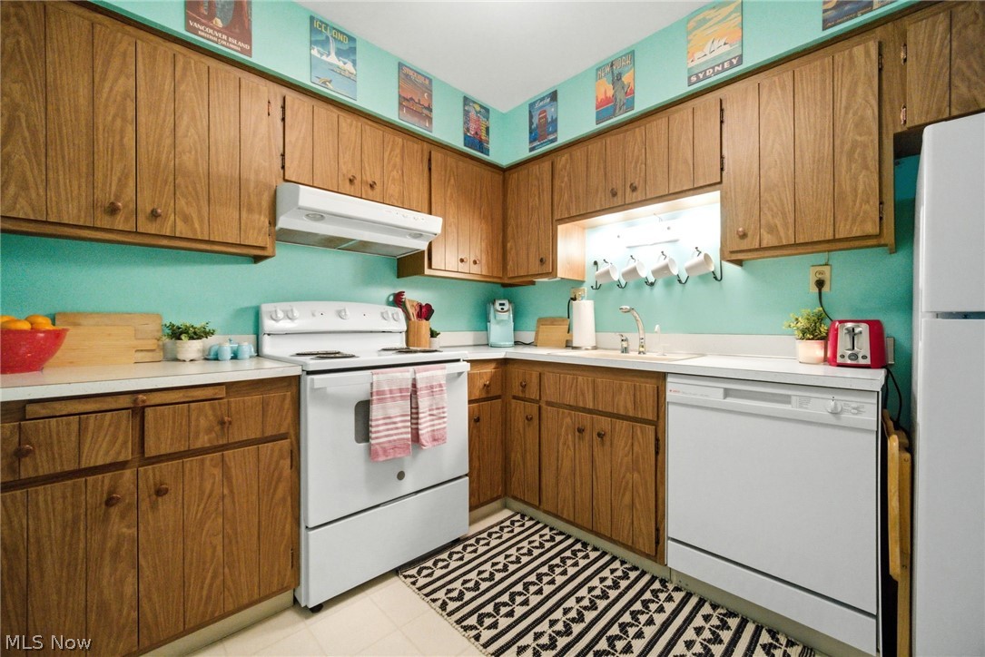 2720 Pease Drive Rocky River OH 44116