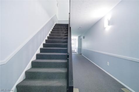 2720 Pease Drive Rocky River OH 44116