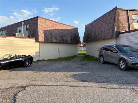 4263 Bennington Boulevard Brunswick OH 44212