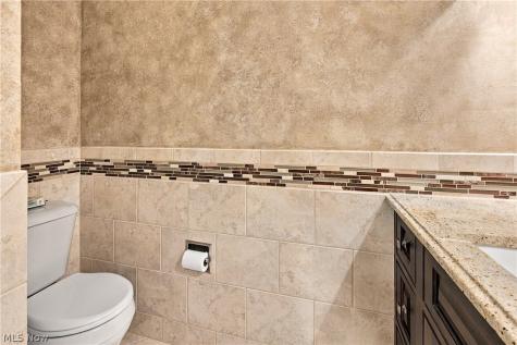 19305 Idlewood Trail Strongsville OH 44149