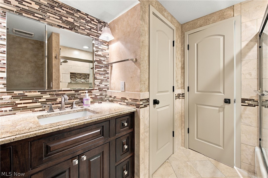 19305 Idlewood Trail Strongsville OH 44149
