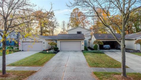 19305 Idlewood Trail Strongsville OH 44149