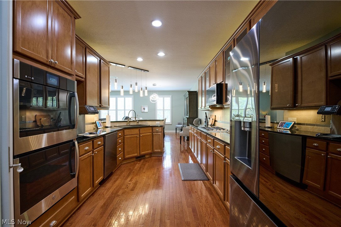 12 Astor Place Rocky River OH 44116