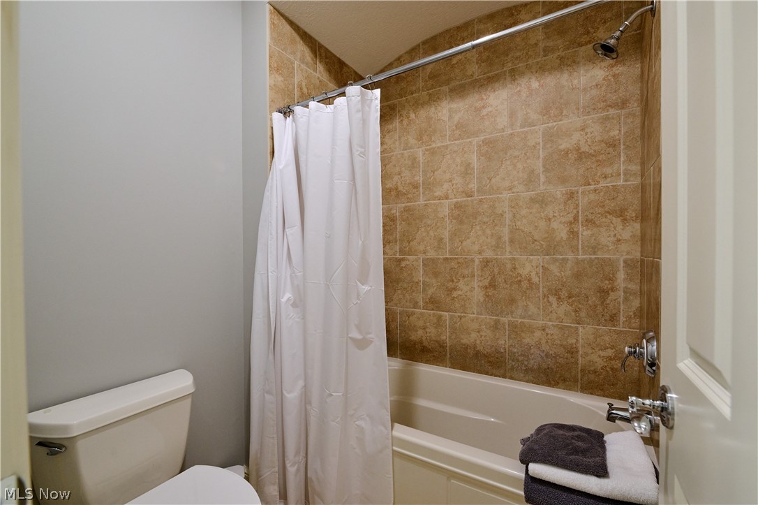 12 Astor Place Rocky River OH 44116