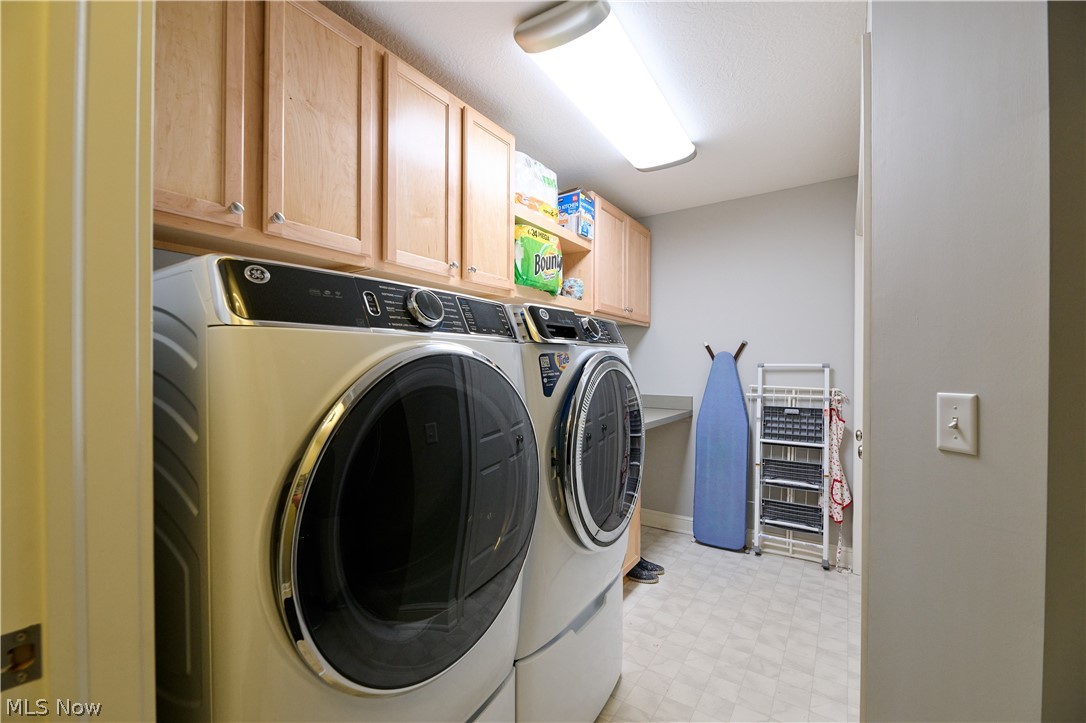 12 Astor Place Rocky River OH 44116