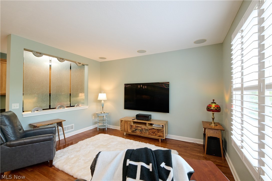 12 Astor Place Rocky River OH 44116