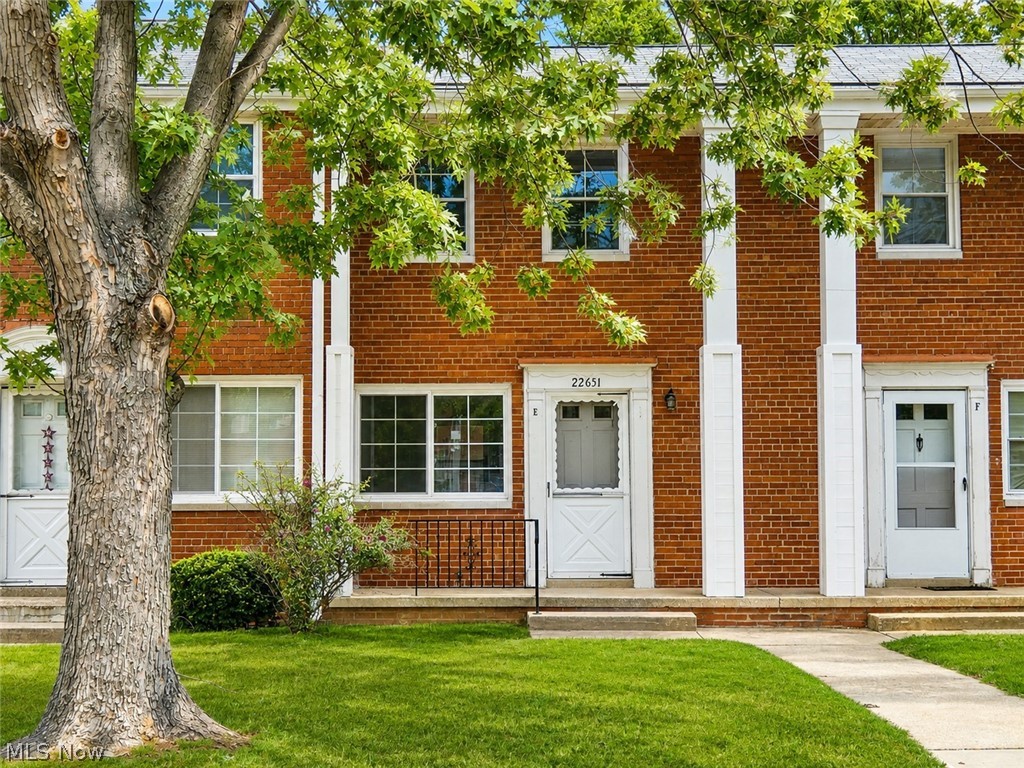 22651 Fox Avenue Euclid OH 44123