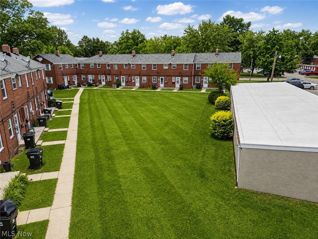 22651 Fox Avenue Euclid OH 44123