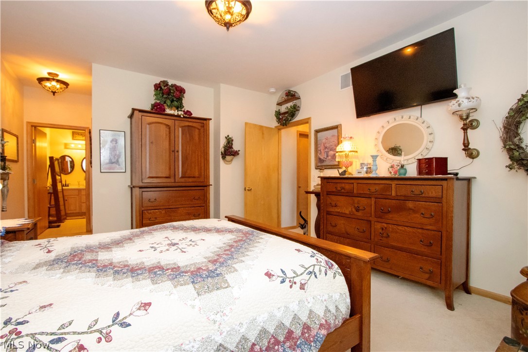 2457 Barrington Way Wooster OH 44691