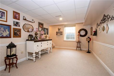 2457 Barrington Way Wooster OH 44691