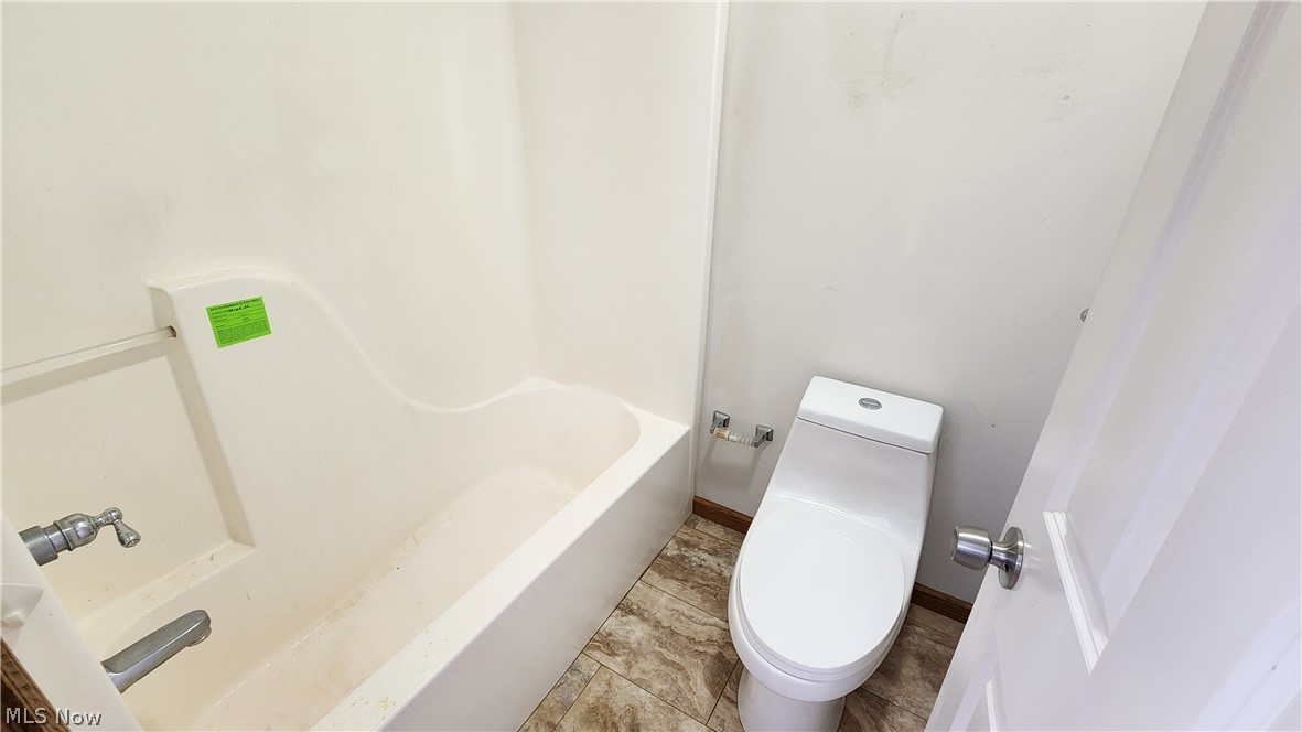 1033 Saint Michaels Way Madison OH 44057