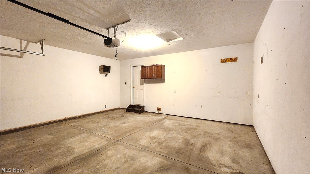 1033 Saint Michaels Way Madison OH 44057
