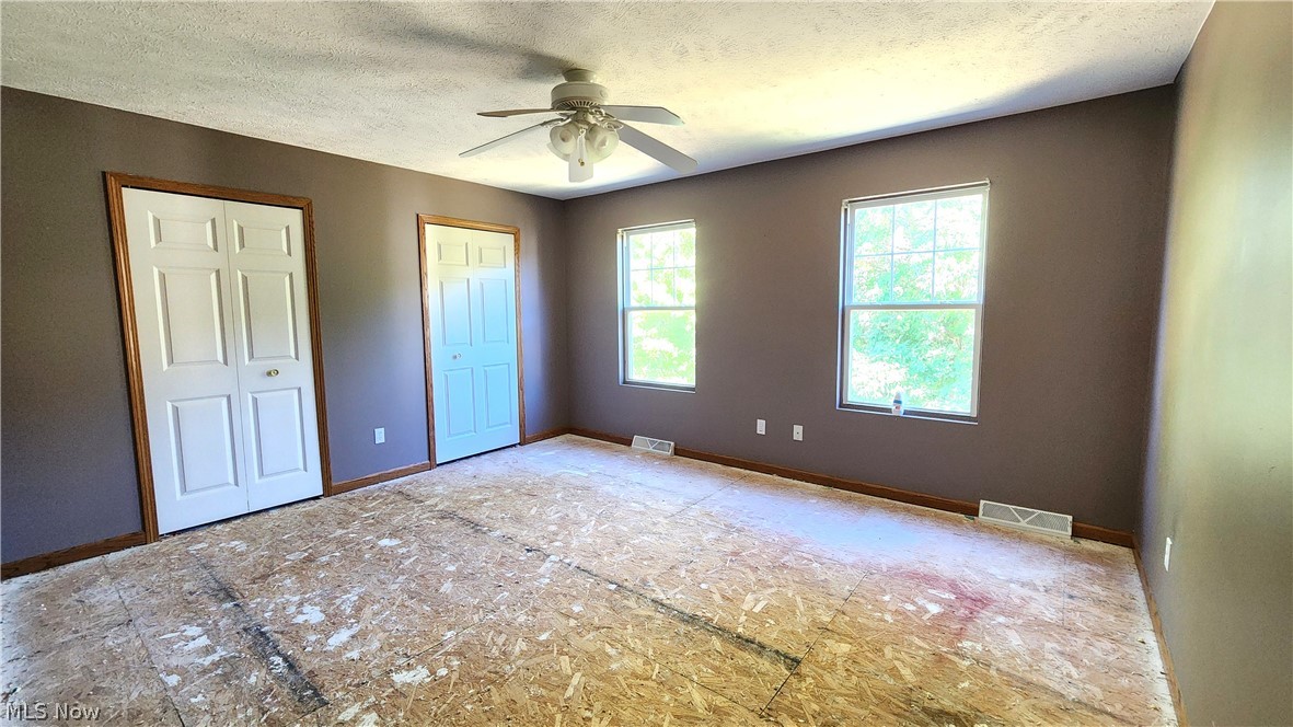 1033 Saint Michaels Way Madison OH 44057