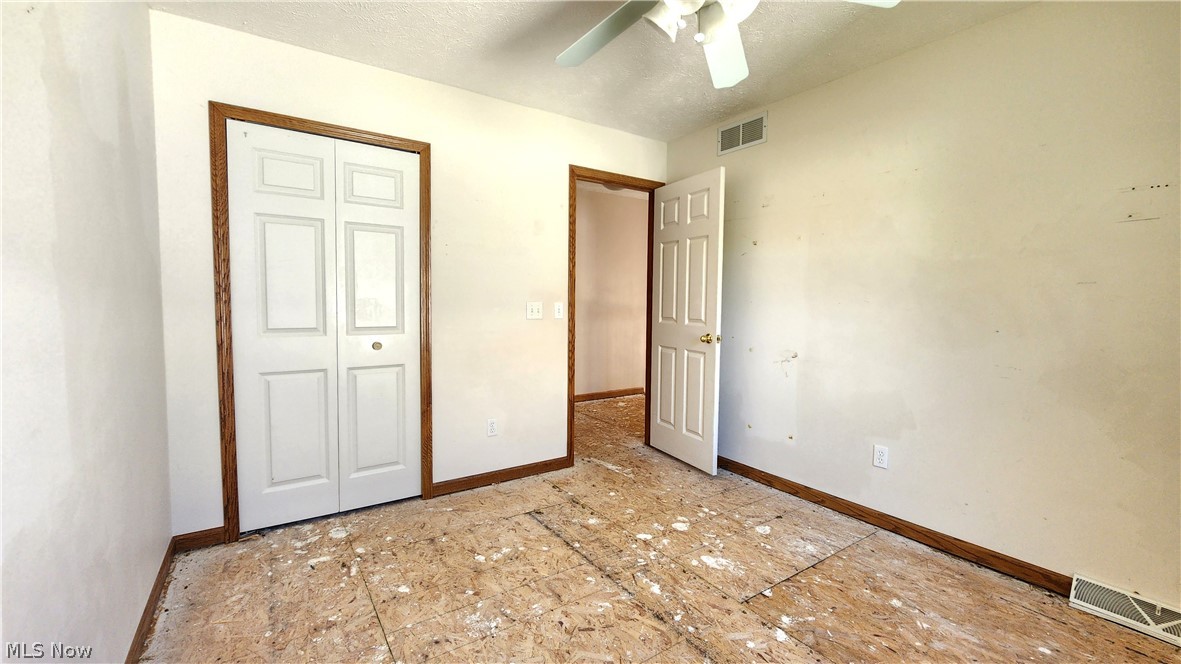 1033 Saint Michaels Way Madison OH 44057