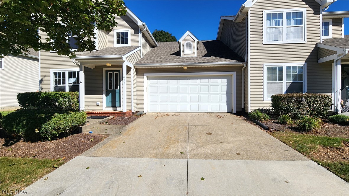 1033 Saint Michaels Way Madison OH 44057