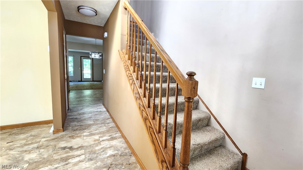 1033 Saint Michaels Way Madison OH 44057