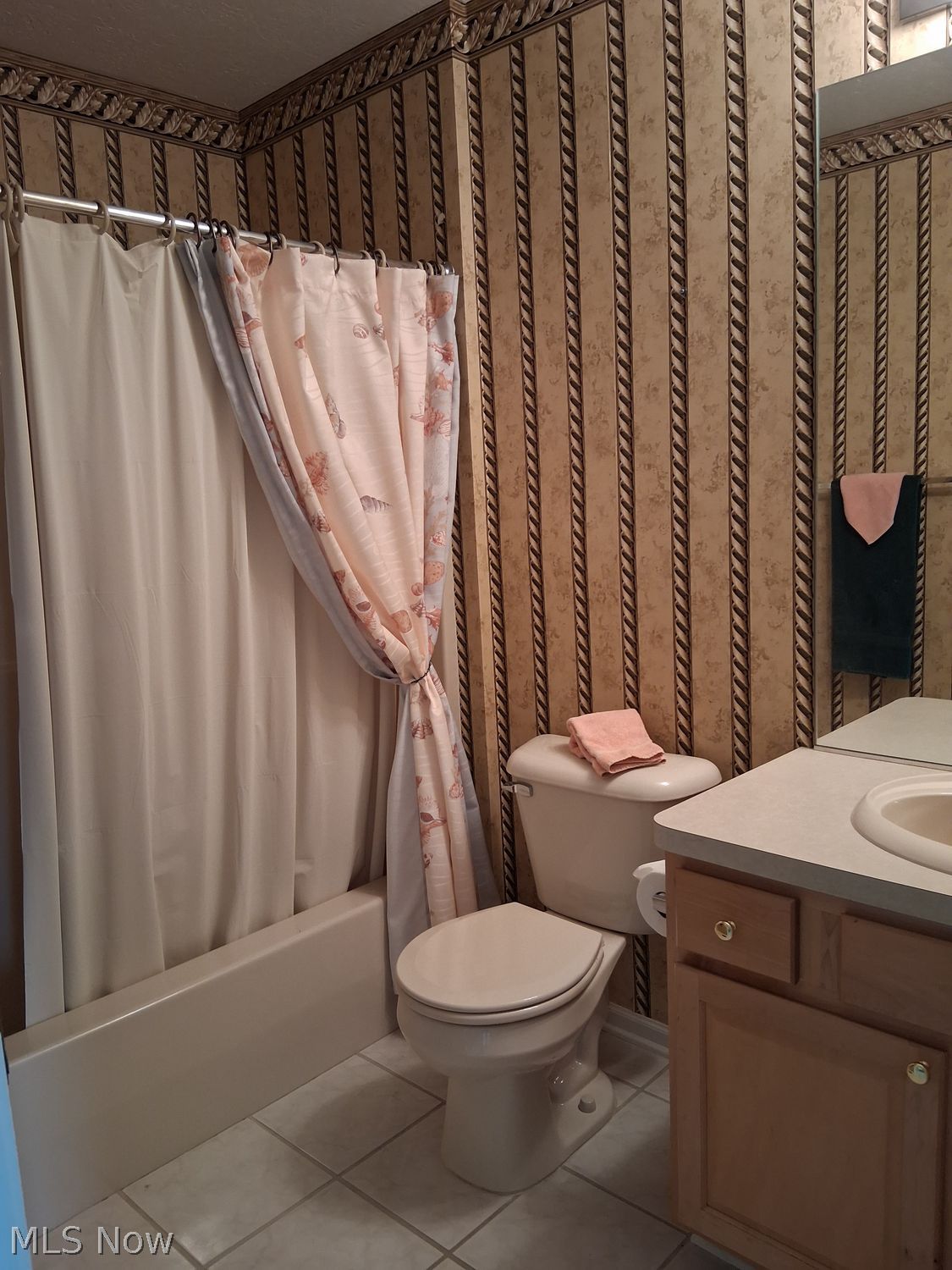 615 Magnolia Lane Chagrin Falls OH 44023