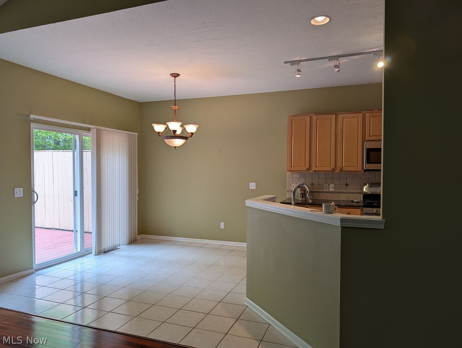 615 Magnolia Lane Chagrin Falls OH 44023