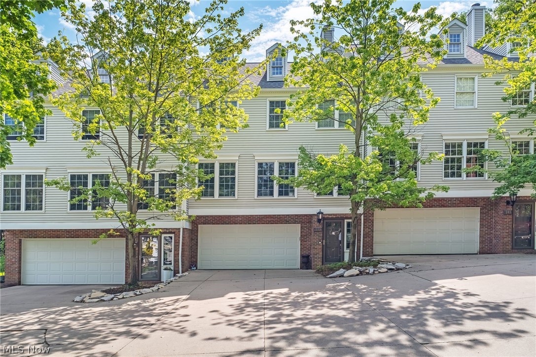 103 Cliffside Commons Drive Rocky River OH 44116