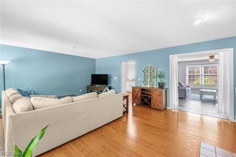 103 Cliffside Commons Drive Rocky River OH 44116