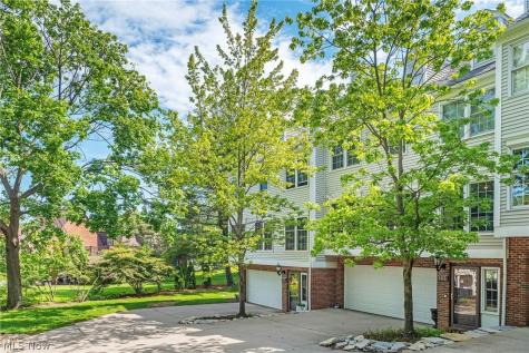 103 Cliffside Commons Drive Rocky River OH 44116