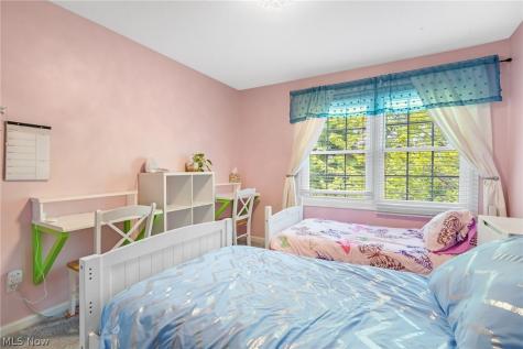 103 Cliffside Commons Drive Rocky River OH 44116