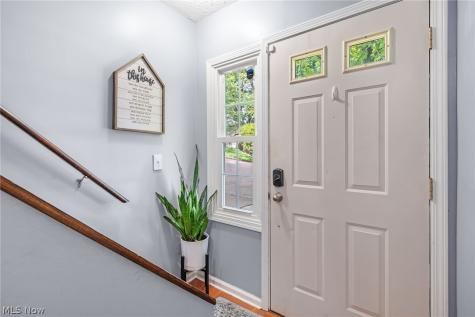 103 Cliffside Commons Drive Rocky River OH 44116