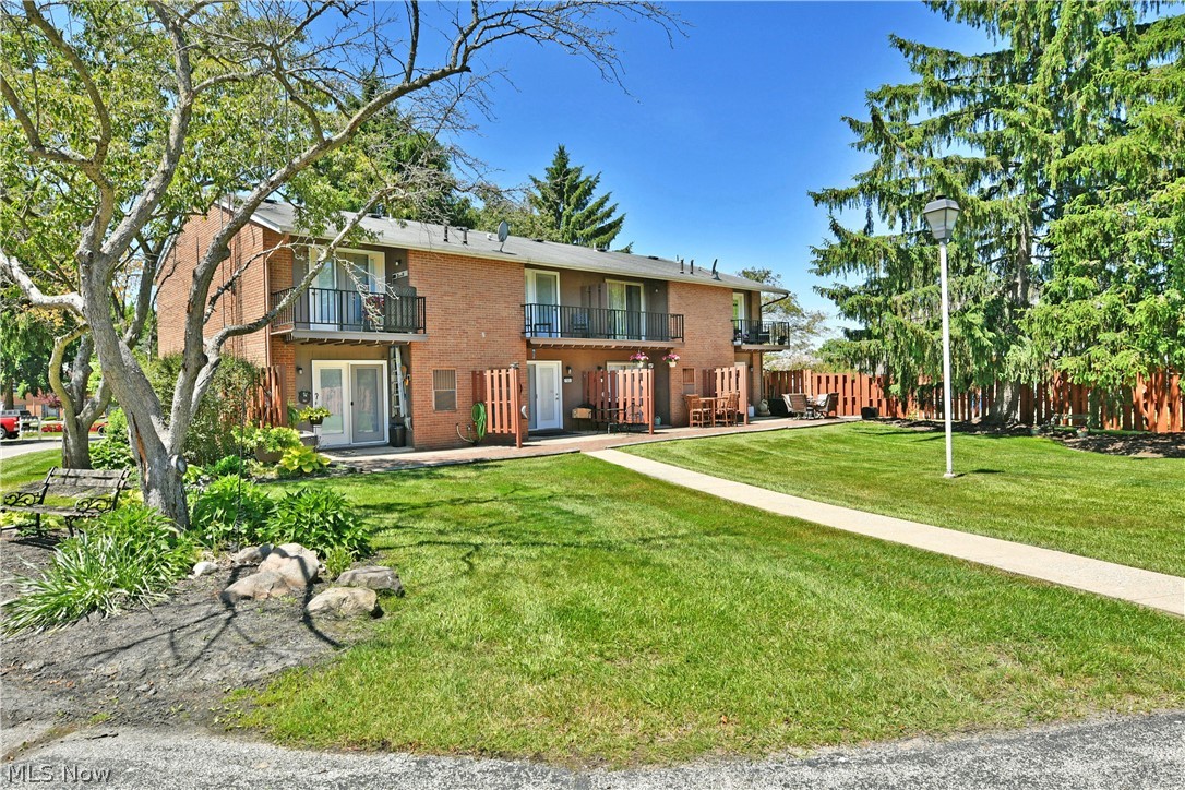 701 Lakeview Drive Cortland OH 44410