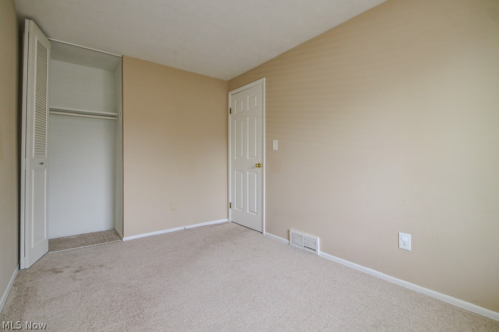 10015 Windjammer Trail Aurora OH 44202