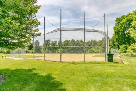 10015 Windjammer Trail Aurora OH 44202