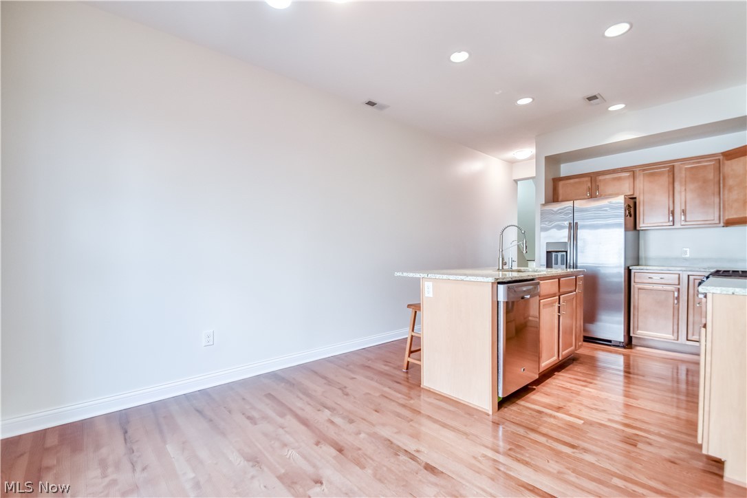 1425 Lindazzo Avenue Cleveland OH 44114